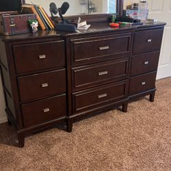 Dresser W Mirror