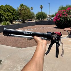 Caulk Gun // 29 oz. Heavy-Duty High New