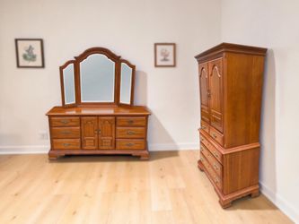Vintage Sumter Cabinet Oak Dresser, Mirror & Armoire Bedroom Set