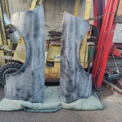 Mustang Fenders 67 Pair