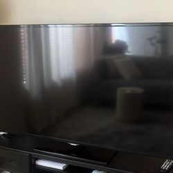 Great Condition Samsung 60 inch TV