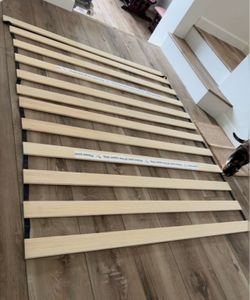 Queen bed slats