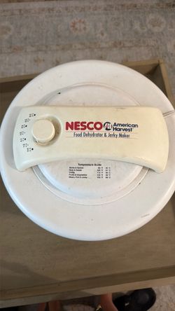 FREE FREE FREE NESCO DEHYDRATOR