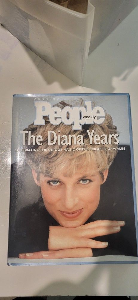 Princess Diana Commemorative Book