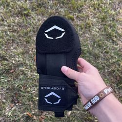 Black Junior EvoShield Sliding Mitt (Used)