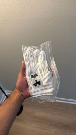 Brand new under armour football gloves