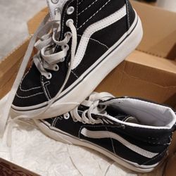 Size 1 / 4  