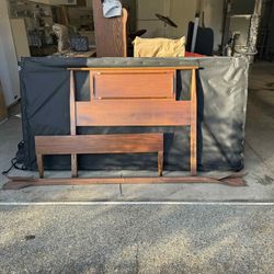 Vintage walnut twin bedframe