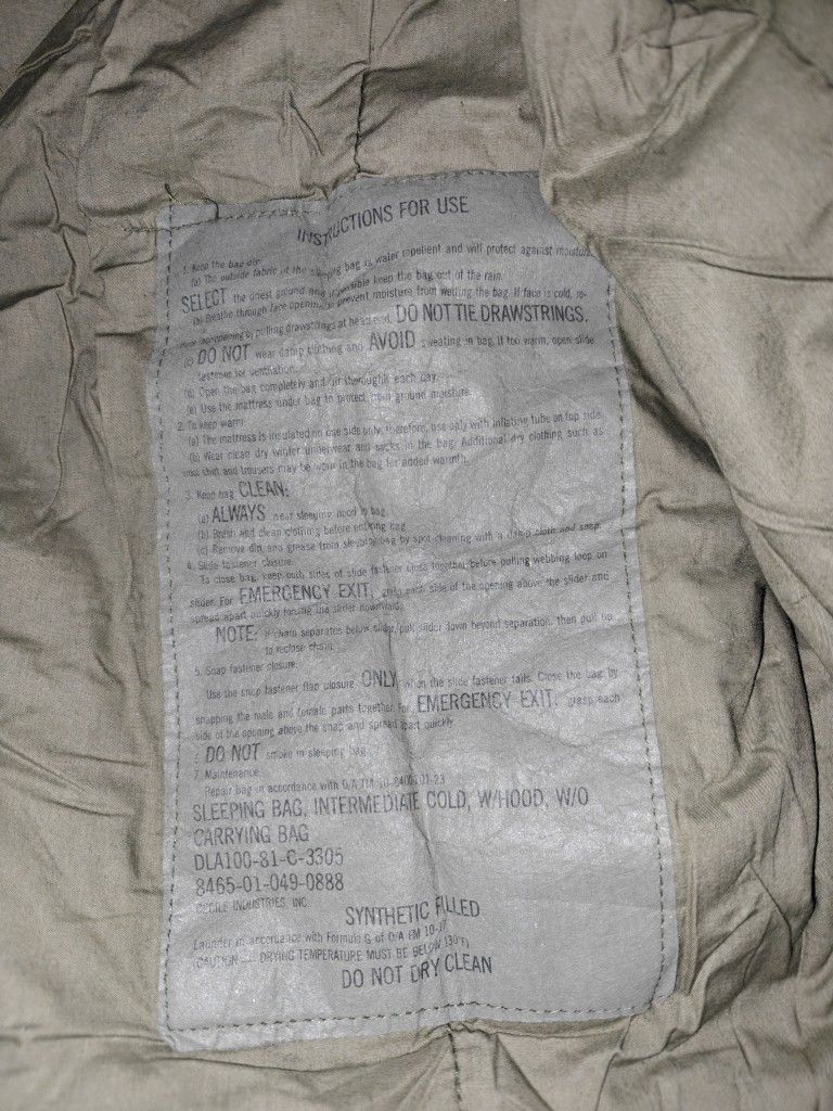 Surplus Military Intermediate Cold Weather Sleeping Bag