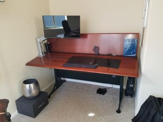 Herman Miller adjustable relay desk sit stand standing ergonomic