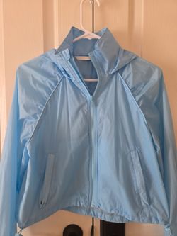 Woman windbreaker.