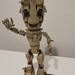 Baby Groot Lego