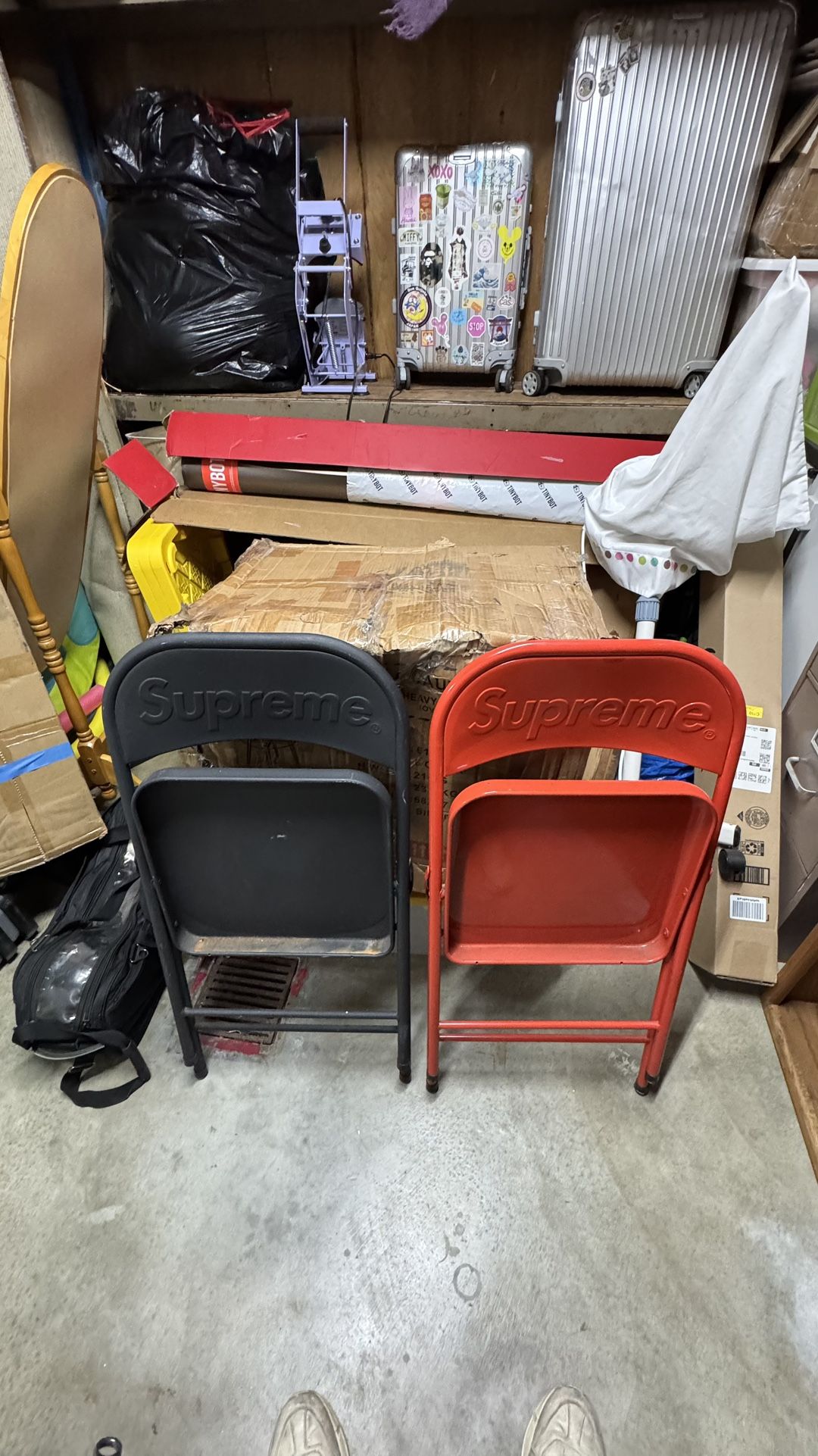 95058caa-3869-481c-9306- Supreme Folding Chair FW2020