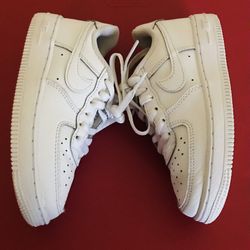 Nike White Air Force 1 Sz 11.5C