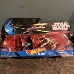 Hot Wheels Star Wars TIE Fighter And x-wing