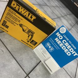 Dewalt Chuck Drill Kit