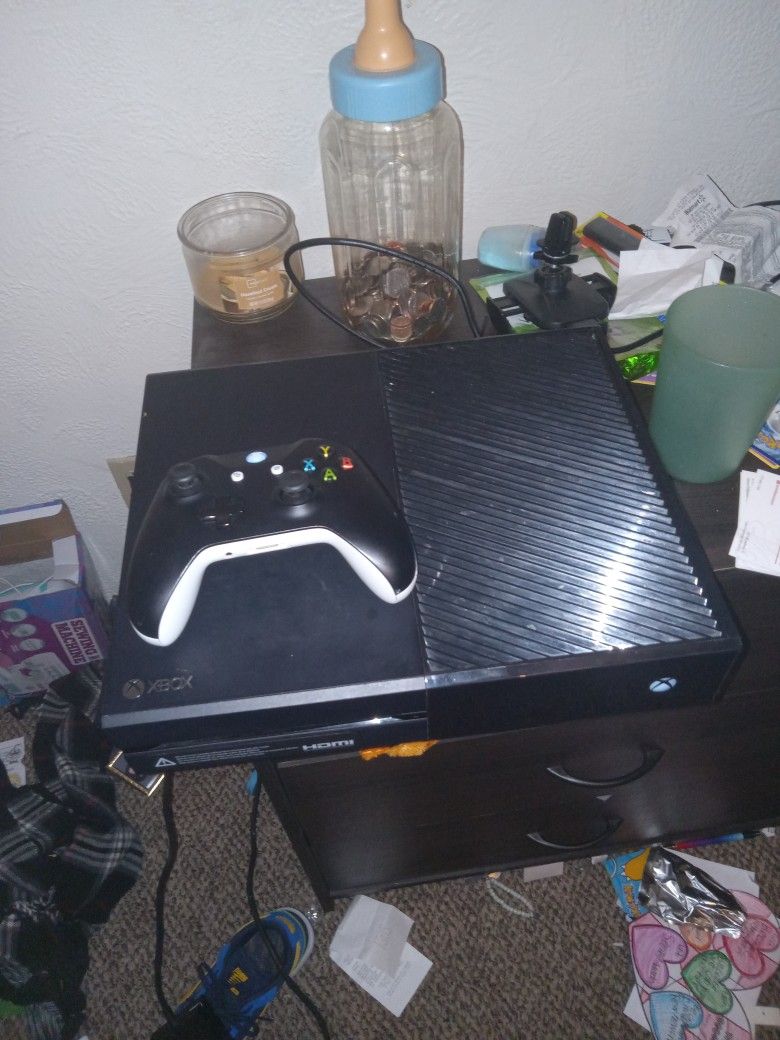 Xbox One (USED) 500GB RAM