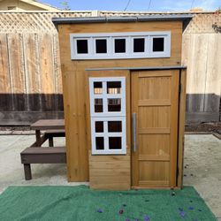 KidKraft Modern Outdoor Wooden Playhouse