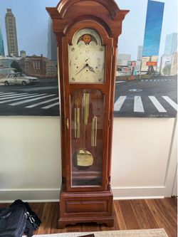 Ethan Allen Vintage grandfather clock 🕰️ $249