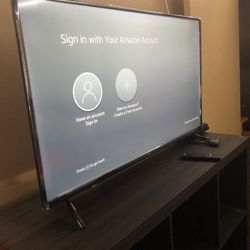 Like New Amazon Fire TV 40”
