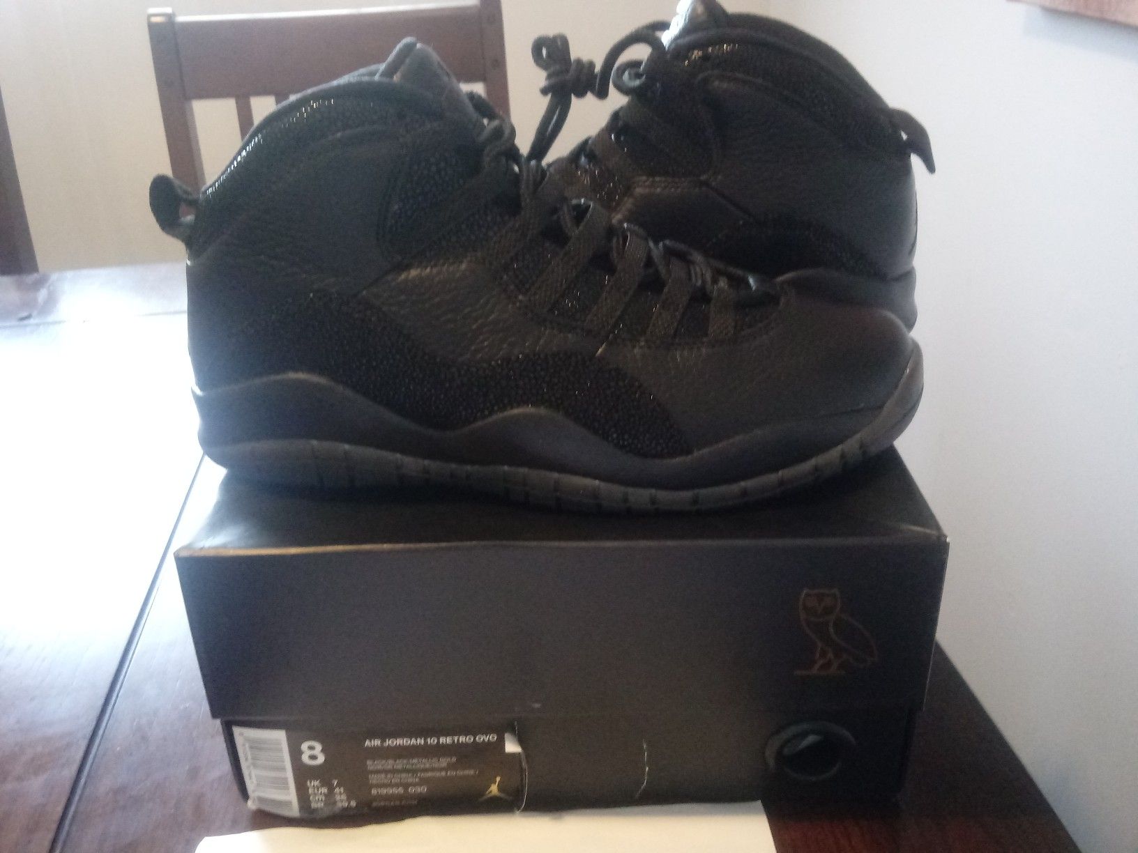 Jordan 10 Retro OVO size 8