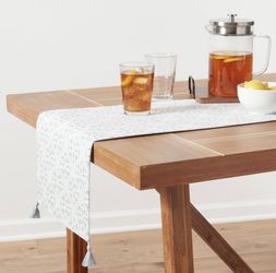 Table Runner 