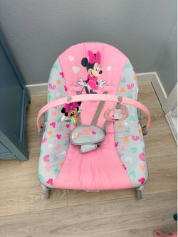Disney Minnie Mouse Baby 2-in-1 Slip Resistant Vibrating Infant & Toddler Baby Rocker Chair