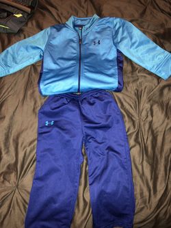 Shoes sizes 5 & clothing 24 months very good conditions