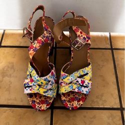 Gianni Bini Flower Heels