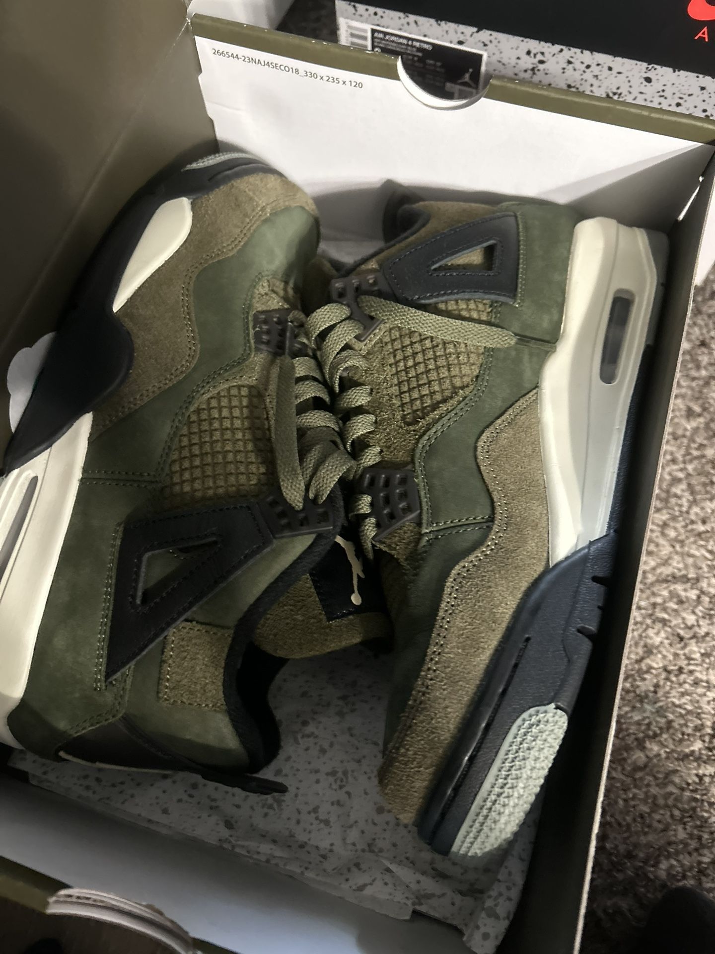 Jordan 4