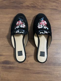 Women Beautiful Shoes, 9 1/2M, Run Small