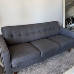 Living spaces Modern Couch