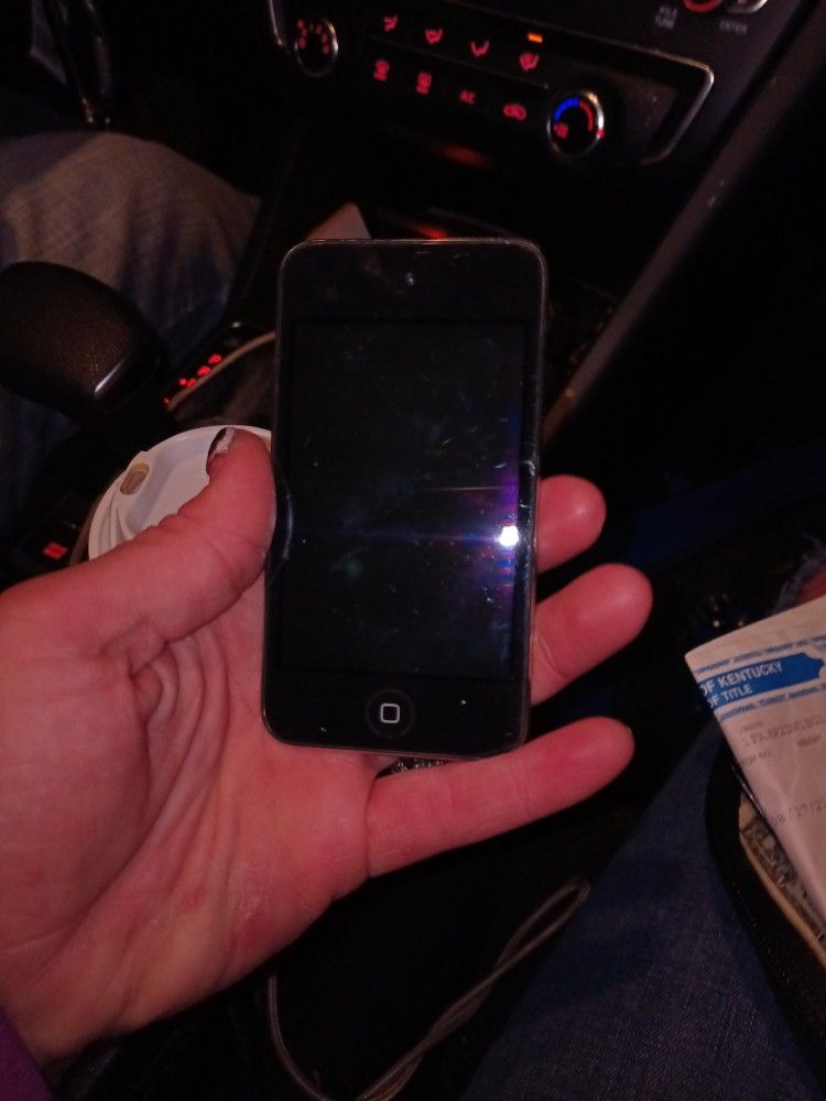 iPhone 3