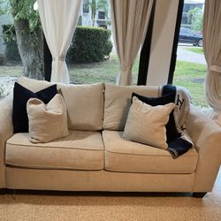Off-White Queen sleeper Sofa