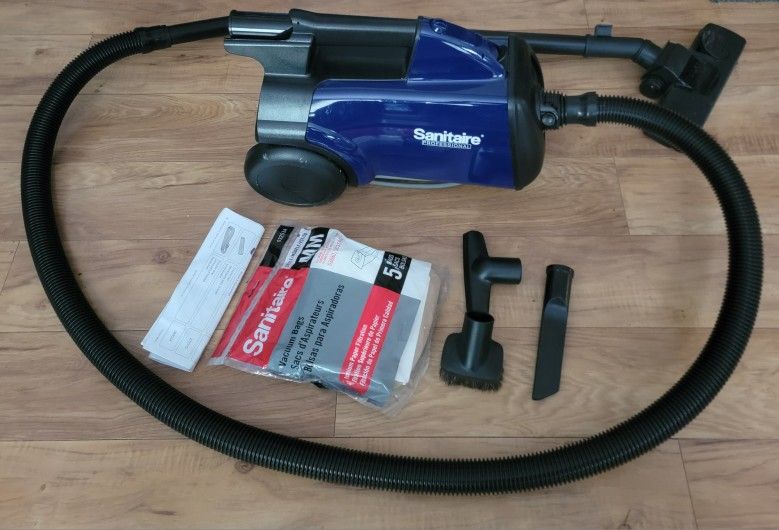 Sanitaire PROFESSIONAL EXTEND Canister  Bagless Canister Vacuum Cleaner