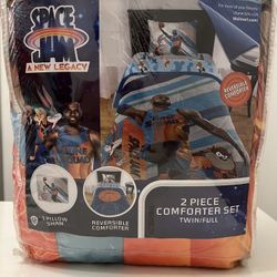 Brand New Comforter Set Twin/full