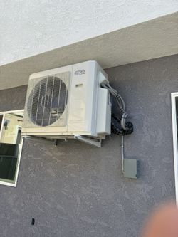AUX Mini Split
