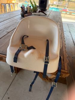 Portable Baby Booster Seat with Straps