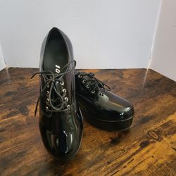1031 Black Patent Leather Womens  Platform Heels Shoes  Size 8 New