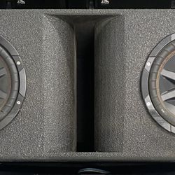 2 Kicker Comp Vr Dual Voice 10s In A Qbomb Ported Box