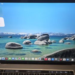 MacBook Pro 16"
Model A2141 year 2019
 i7 16Ram 512ssd Tahoe-Office Retina Display 3072X1820

 good battery and charger TouchBar