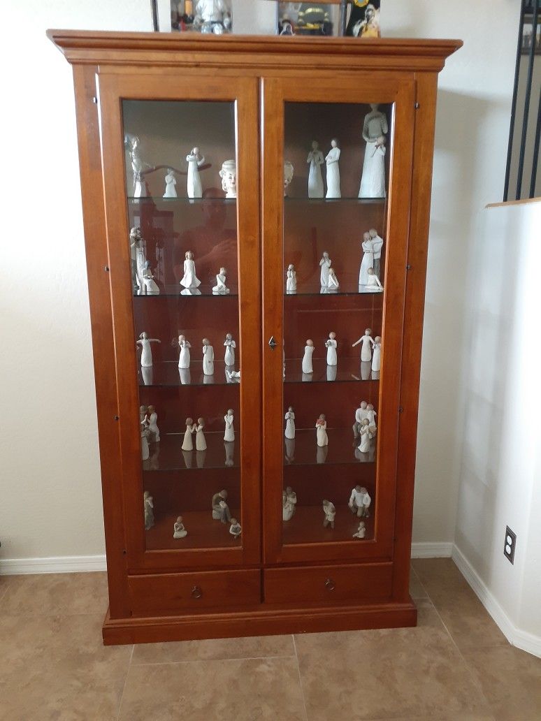 Italian Real Wood Curious Cabinet
7' x 4' x 1.5'