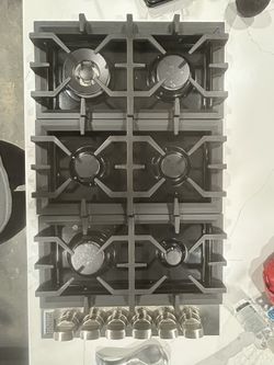 Zline 36” Gas Cooktop And Hood