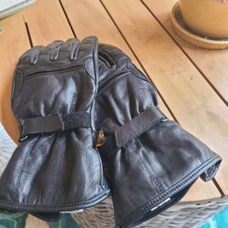 Motorcycle Gloves- Leather Size M Daniel Smart 