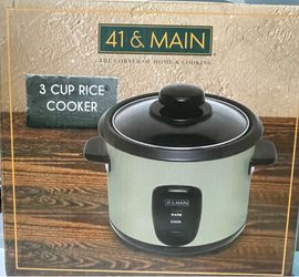 New 3 cup rice cooker