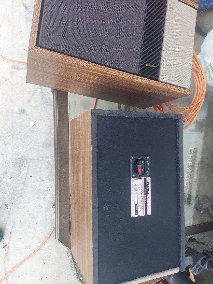 Bose 301 series 2 bookshelf speakers