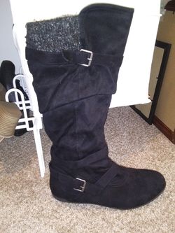 Ladies Black Winter Boots