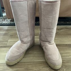 Cloud Nine Women’s Boots