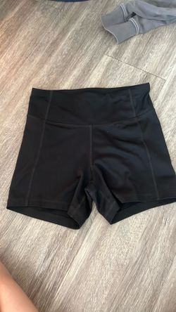 All in motion shorts
