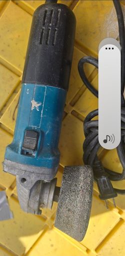 Makita 4-1/2 in. Angle Grinder